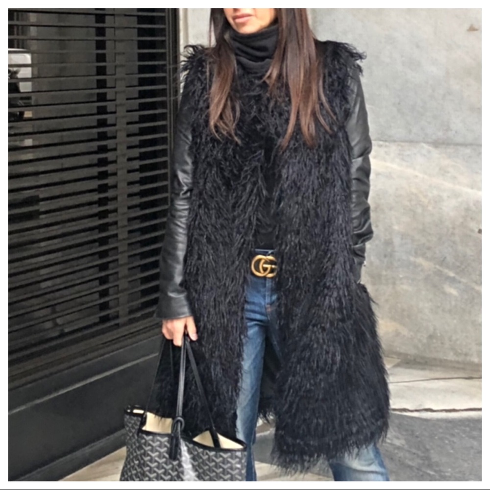 ✨LAST ONE✨ITALY Gorgeous Faux Fur Shaggy Long Vest - Picture 2 of 6